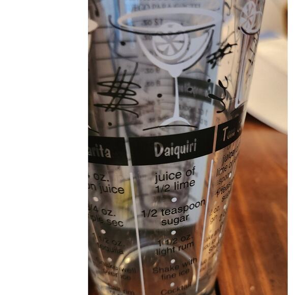 New Libbey Bartender Shaker Set 3 Piece Mixing Glass Strainer Drink Recipes - Picture 7 of 13